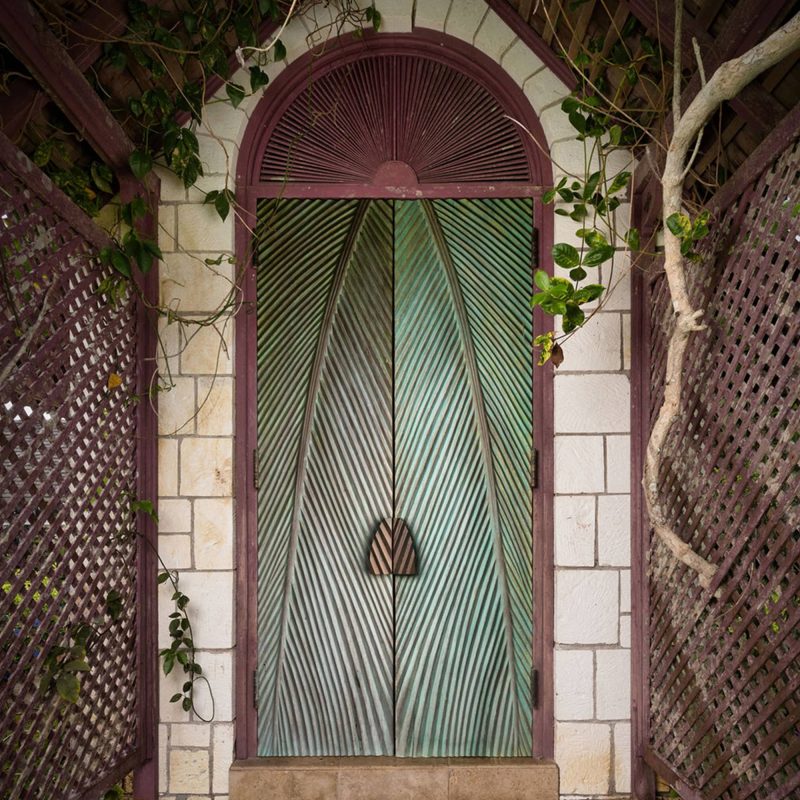 wattle door laura